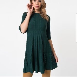 Mak Warm Cider Sweater Dress. Green, 3/4 Sleeve Size L